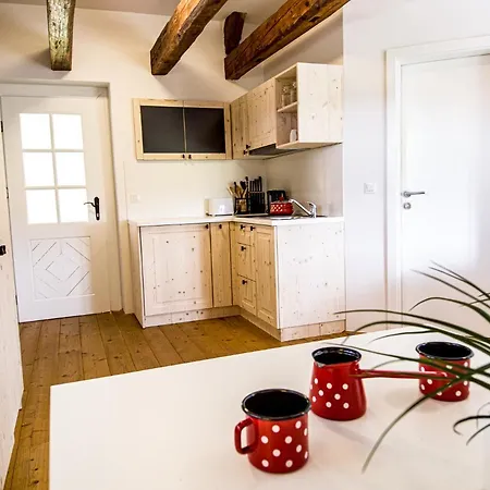 Strmol Apartament *