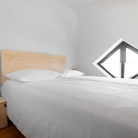 Apartament Strmol *