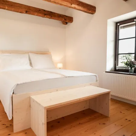 Apartament Strmol